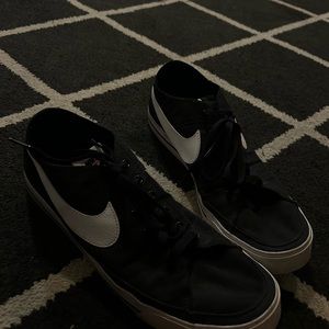 Men Nike shoes